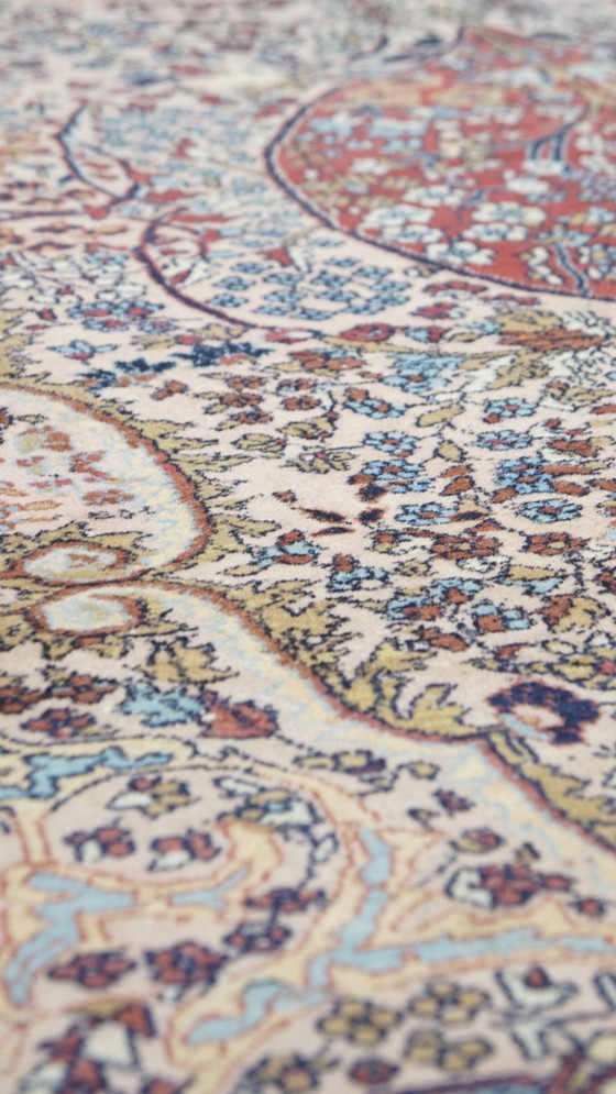 Image 1 of Handgeknoopt oosters vloerkleed met verfijnde patronen 232x139cm