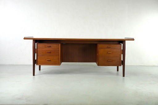 Large office desk model 207 by Arne Vodder for Sibast - 1960s