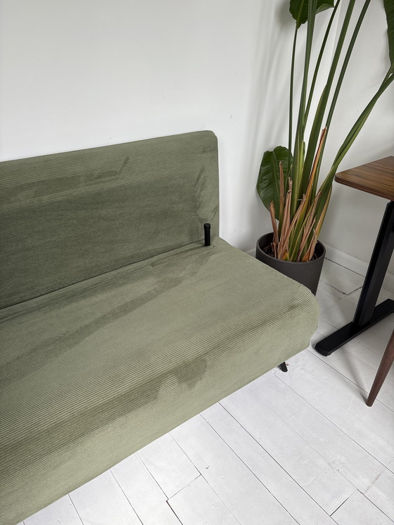 Image 1 of Sofá cama grande Kahlo - Pana verde pálido (Made.com)