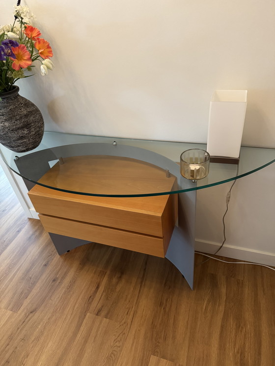 Image 1 of Mesa auxiliar Leolux