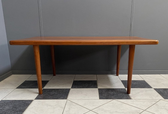 Image 1 of Table basse rectangulaire en teck de Glostrup, Danemark