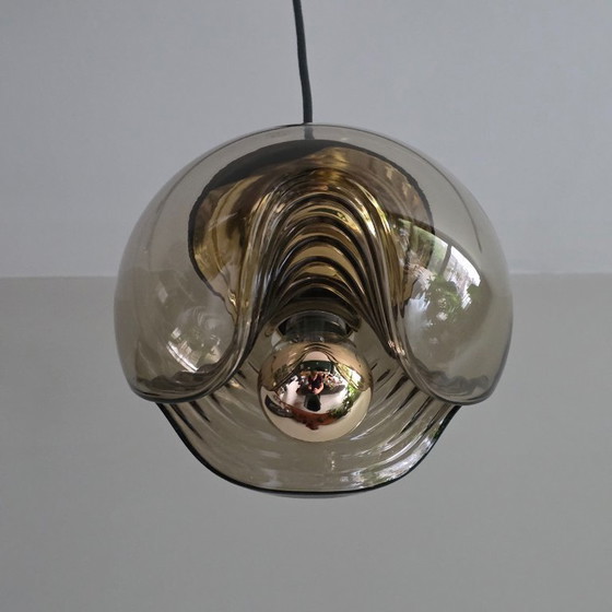 Image 1 of Vintage Space Age pendant lamp – Peill & Putzler “Wave” / “Futura” – 1970s Germany – Smoked glass and metal – Ø 22 cm. Gold.