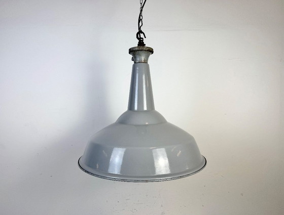 Image 1 of Grande suspension industrielle en émail gris britannique de la marque Benjamin, années 1960