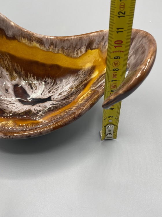 Sculpturaal geglazuurd keramisch dienblad – Bruine en amberkleurige flambé glazuren – Vallauris – Servies (photo 6 of 7)