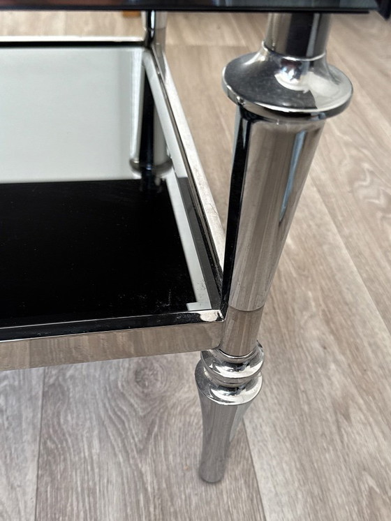 Image 1 of Table de chevet de luxe en véritable verre miroir