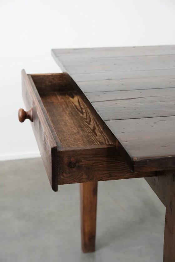 Image 1 of Grande tavolo da pranzo antico francese XXL in stile fattoria con due cassetti