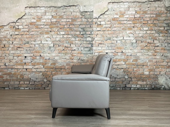 Leolux Bora Balanza - Taupe/Grey Leather | Axel Enthoven – Sofas, Metal (photo 3 of 14)