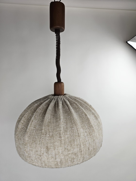 Image 1 of Lámpara colgante Domus pantalla de tela y elementos de teca