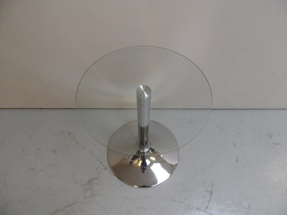 Image 1 of Tavolino laterale vintage in cromo