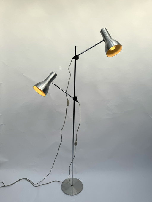 Minimalist Mid-Century Floor Lamp – Adjustable Double Cone Design (Hala Zeist / Anvia Style)
