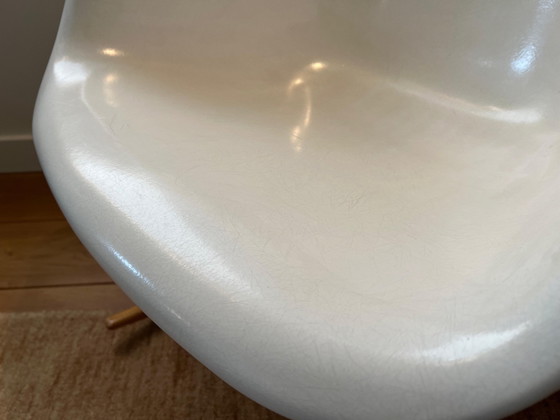 Modernica Eames RAR Sedia a dondolo – Sedie a dondolo (photo 4 of 5)