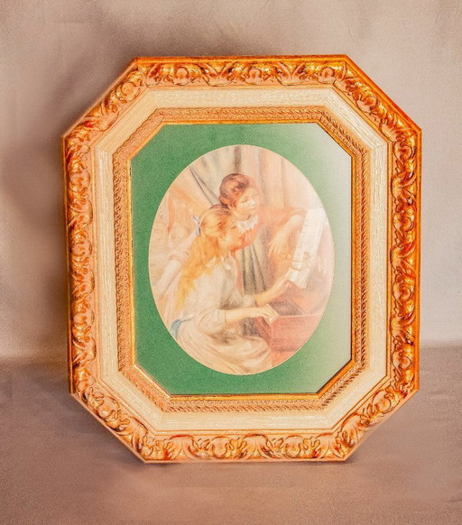 Panneau en bois sculpté orné d'une reproduction de Renoir. Cadre hexagonal.