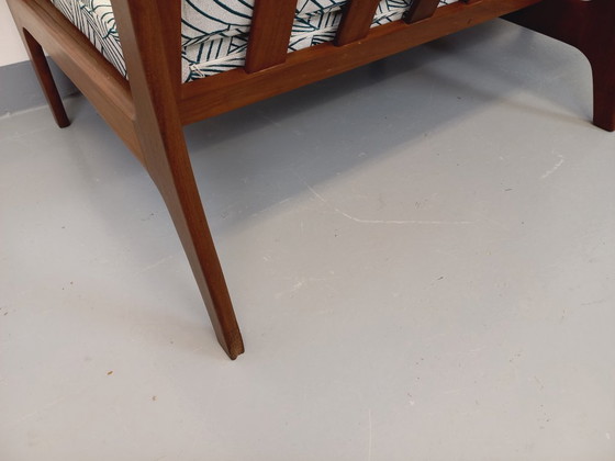 Image 1 of Arne Wahl Iversen voor Komfort 3-zits Scandinavische vintage bank in teak en stof uit de jaren 60