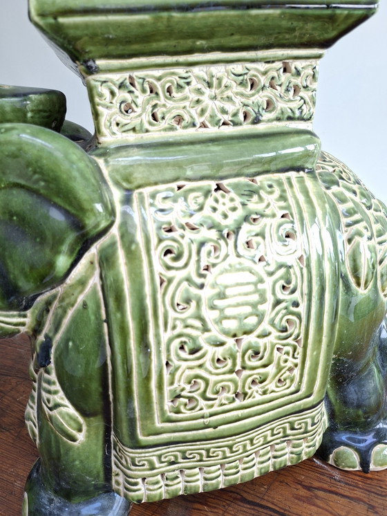 Image 1 of Tavolo per piante in ceramica xl elefante