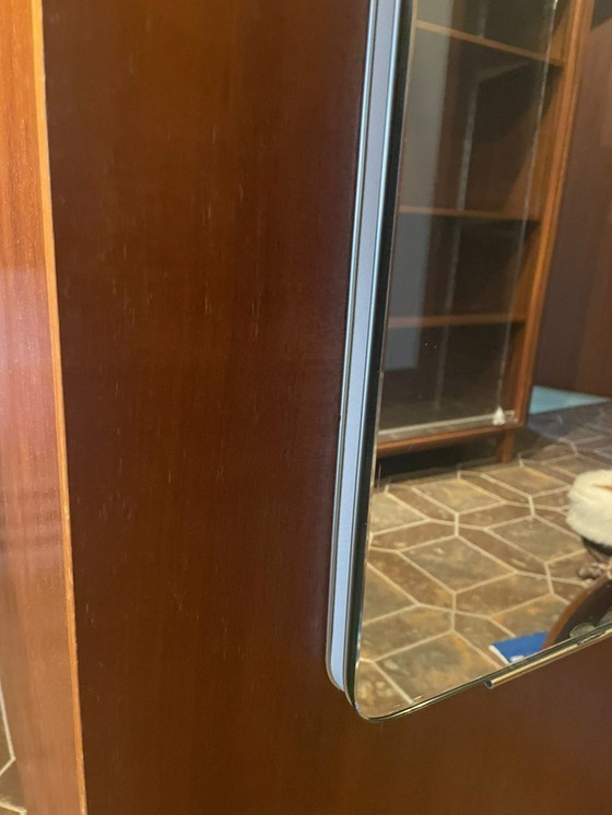 Image 1 of Credenza italiana di metà secolo con specchio — di Umberto Mascagni (anni '50-'60)