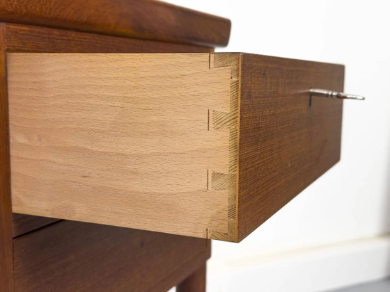 Deens Teak Bureau met Laden, jaren 60 – Scandinavian (photo 10 of 28)