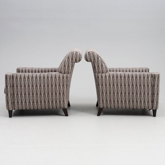 Image 1 of Pair of mid-century modern Nordic armchairs in solid wood with neutral textile upholstery, two items, dating from 1940–1950, in 