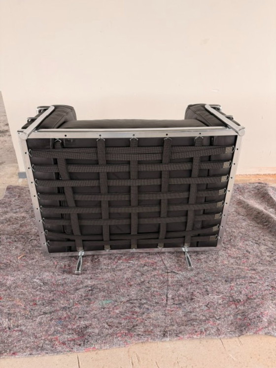 Image 1 of Divano Cassina LC3