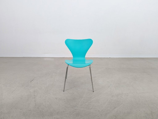 Sedia Fritz Hansen Serie 7 Turchese 3107 Sedia Arne Jacobsen