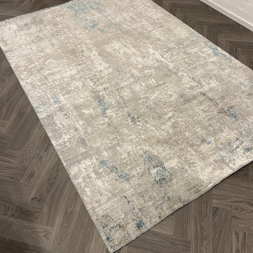 Brinker Carpets Viscose Sky Rug - 200x290cm