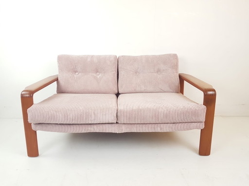 Vintage Teak Sofa Hellrosa Gerippter Stoff | Rosa Sofa Holz