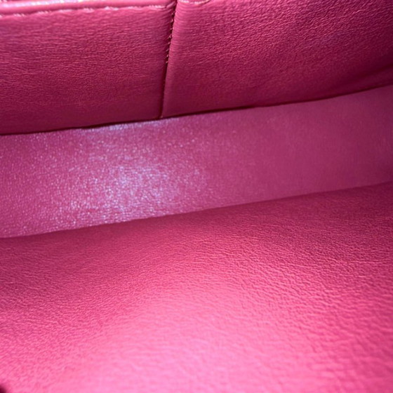 Image 1 of Chanel Classic Flap Small - 23 cm gewatteerd lamsleer rood goudkleurige hardware Serie 25