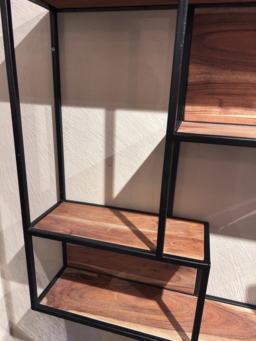 Feelings The Wall II wall rack