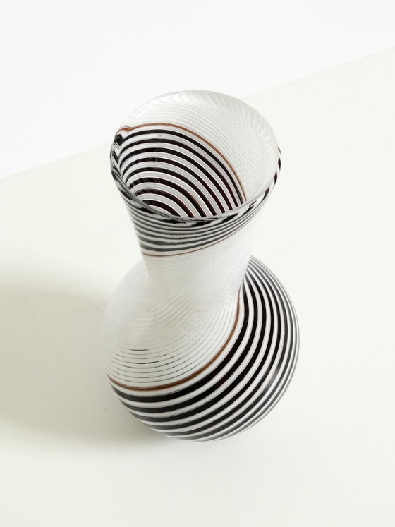 Image 1 of Wunderschöne italienische Murano-Glasvase aus der Mitte des 20. Jahrhunderts von Dino Martens für Aureliano Toso