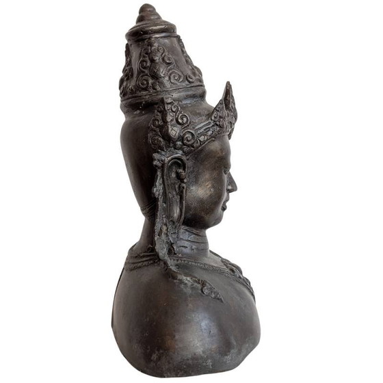 Antieke bronzen Vishnu buste met kroon – kavel 135 – Beeldhouwkunst, Gold (photo 3 of 18)