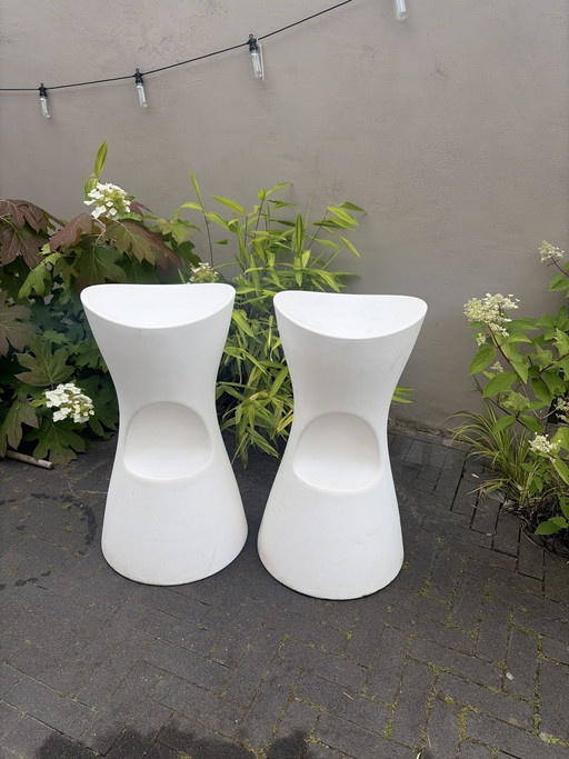 2x Skoop bonaldo stool wit | barkruk binnen/buiten