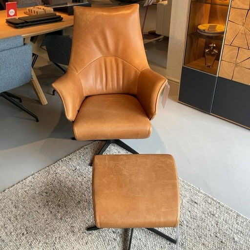 De Toekomst T6 relaxfauteuil met poef