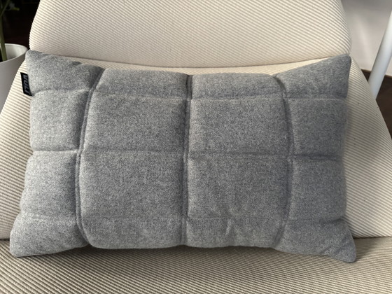 Image 1 of 3D kussens van Volt studio