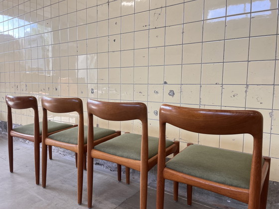 Set di quattro sedie scandinave – Sedie da pranzo, Textile, Wood (photo 6 of 6)