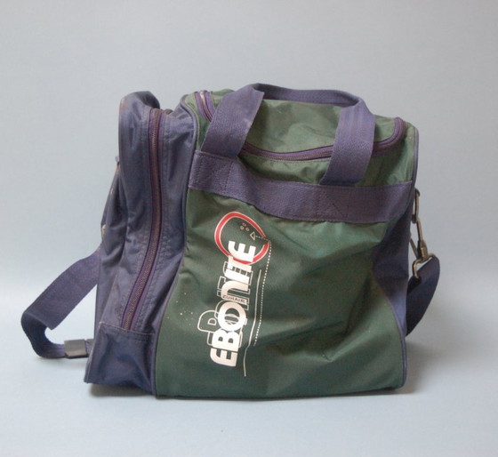 Image 1 of Bola de bolos con calavera de ebonita y bolsa a juego, década de 1990, EE. UU.