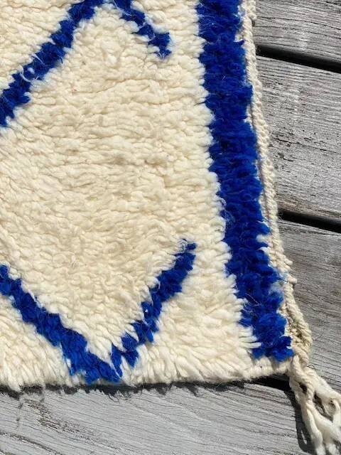 Tappeto Beni Ouarain bianco e blu. – Tappeti, Wool, Cotton (photo 10 of 16)