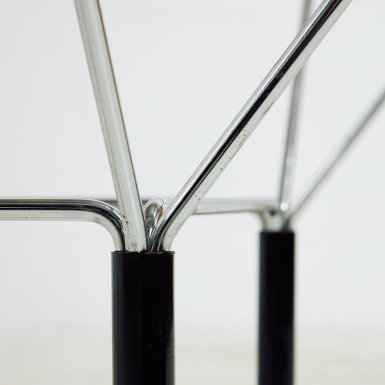 Image 1 of MK10078 Tavolino in metallo e vetro di Niels Bendtsen