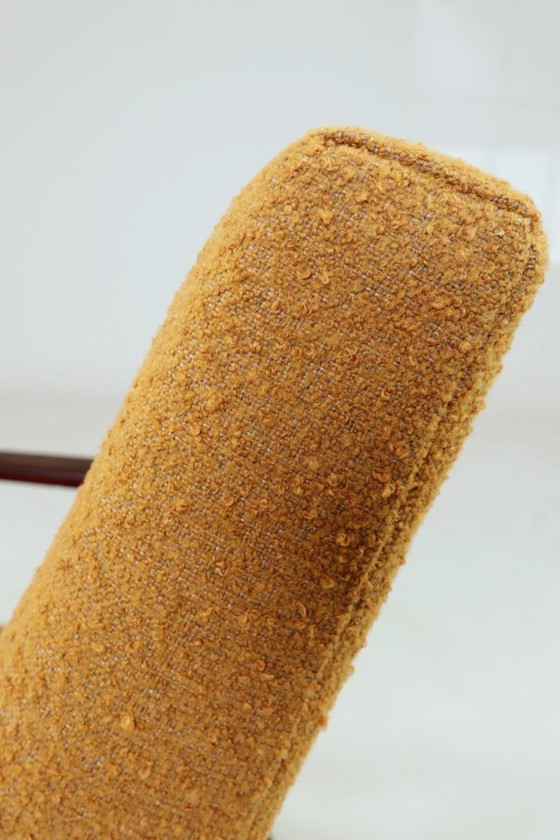 Image 1 of Paar moderne Lounge-Sessel, gelb-senffarbenes Bouclé, 1970