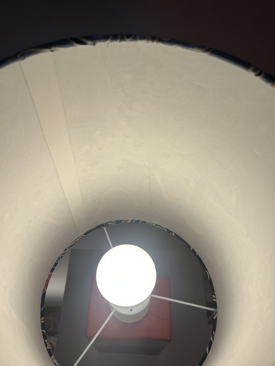 Image 1 of Upcycled table lamp made from a mid-century design vase - cordless with LED light source