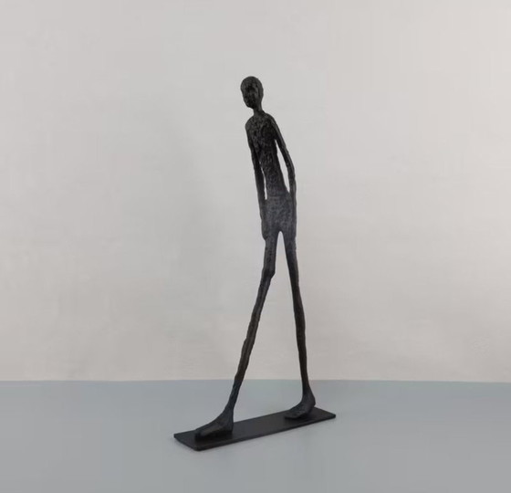 Set of 2 Sculptures After Giacometti "Men Walking" 43cm Iron (photo 2 of 8)