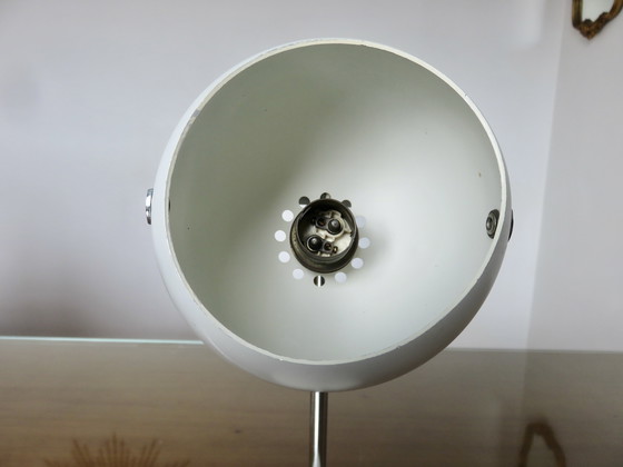 Image 1 of Weiße Eyeball-Lampe, 1970