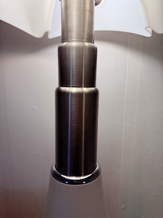 Image 1 of Vintage XXl ‘Piistrello’ tafellamp, Martinelli Luce ‘70