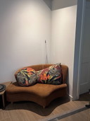 Sofa (2-teilig) mit Hocker und Kissen