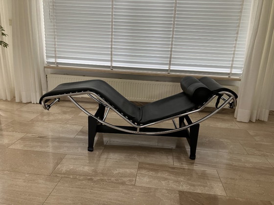 Image 1 of Chaise longue Le Corbusier