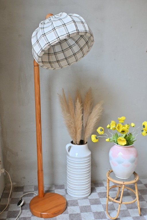 Adjustable Vintage Floor Lamp - Solid Pine, Steinhauer 1970s