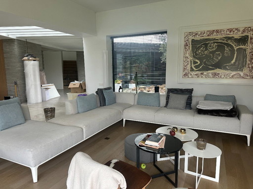 INDERA: Wunderschöner Designersessel. Belgisches Design.