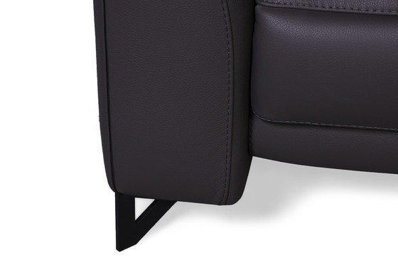 Image 1 of Lagon electric headrest