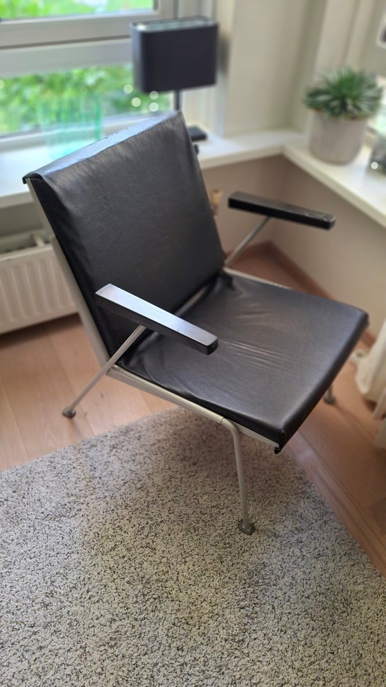 Poltrone Oase vintage di Rietveld – Ahrend, Metal (photo 3 of 9)