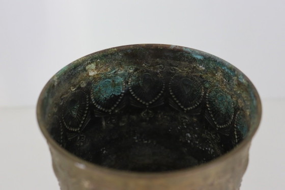 Antique Bronze/Brass Chalice Vase – 25 Cm High (1.1 Kg) – Fixed Price – Metal (photo 4 of 6)