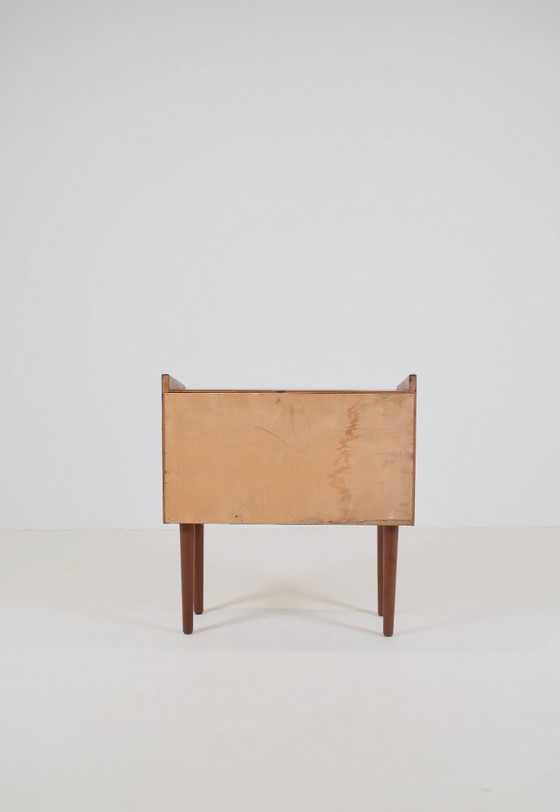 Image 1 of Deense ladekast in teak met 3 lades, jaren '60