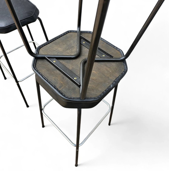 Set of 3 model AP 2R bar stools by Hein Salomonson for AP Originals / 1960s – Barstools (photo 8 of 15)